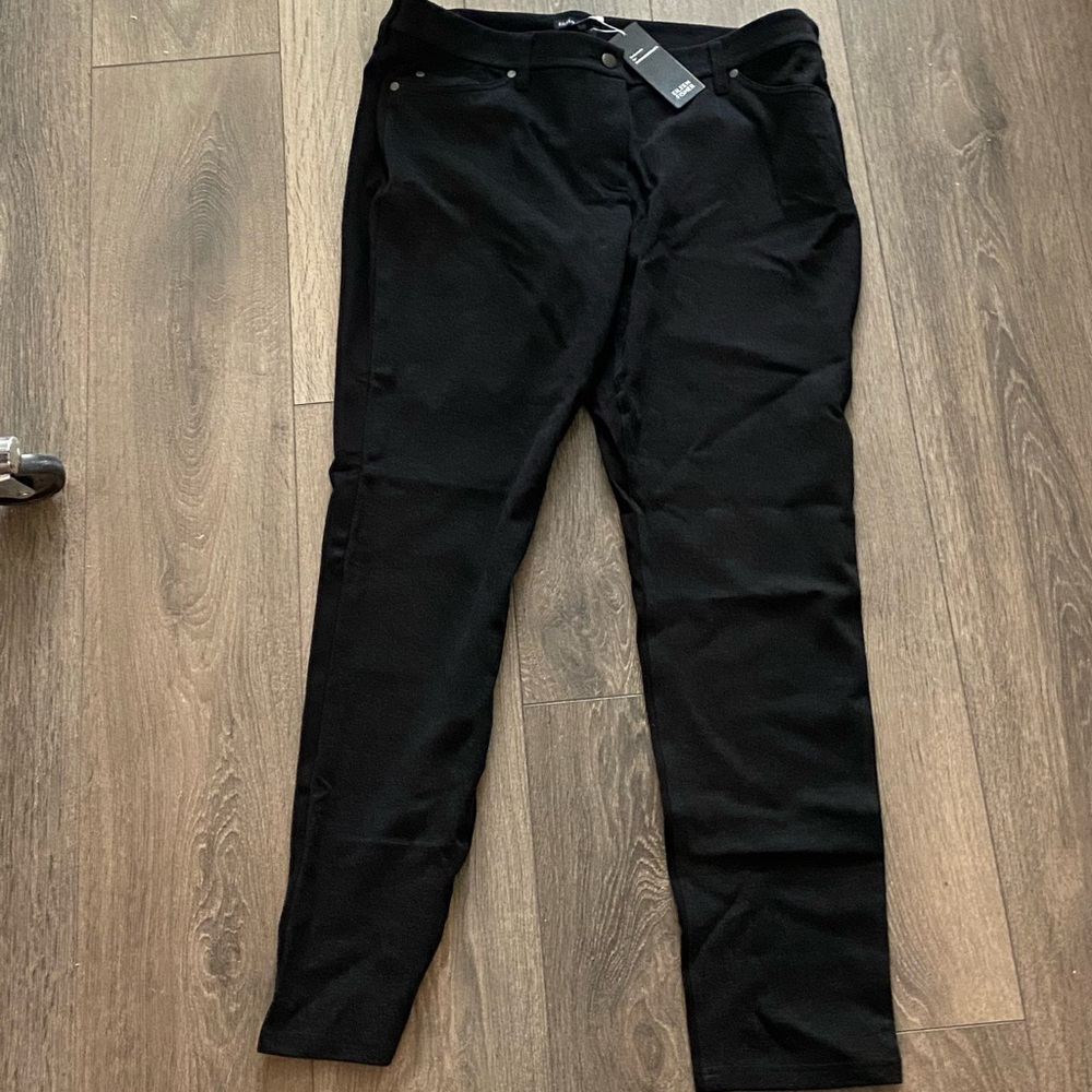NWT Eileen Fisher 5-Pocket Two Tone Lean Jeans